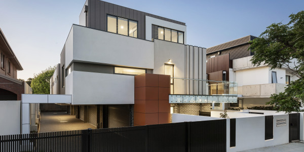 Pintar Fachadas de Casas Unifamiliares / Chalets en València · Pintado de Paredes Exteriores